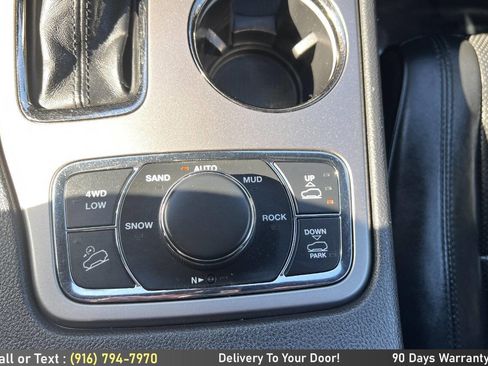 Used 2019 Jeep Grand Cherokee High Altitude AWD/4WD image 21