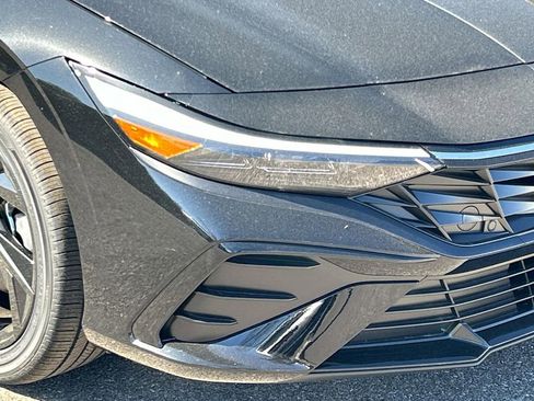 New 2026 Hyundai Elantra SEL Sport image 9