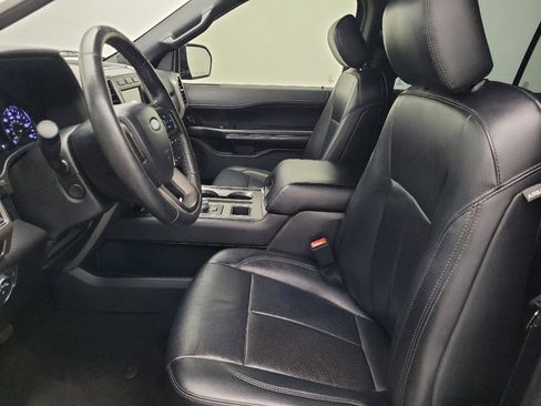Used 2019 Ford Expedition XLT w/ Equipment Group 202A image 17