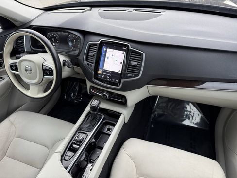 Used 2019 Volvo XC90 T6 Momentum w/ Advanced Package image 30
