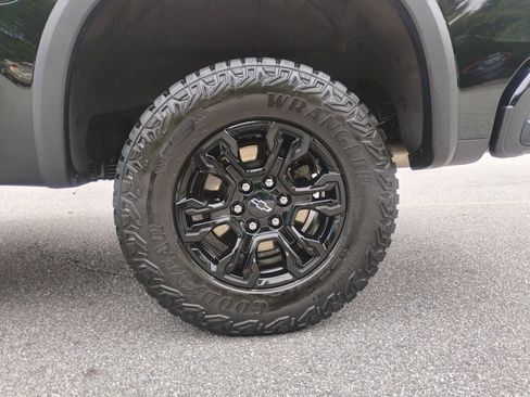 Used 2023 Chevrolet Silverado 1500 ZR2 AWD/4WD image 22