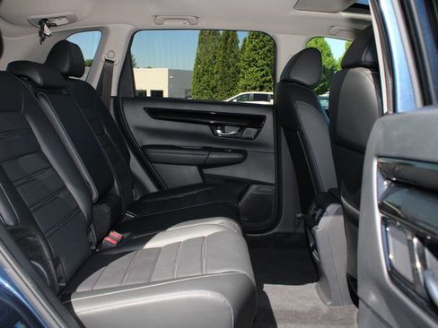 Used 2025 Honda CR-V EX-L image 13