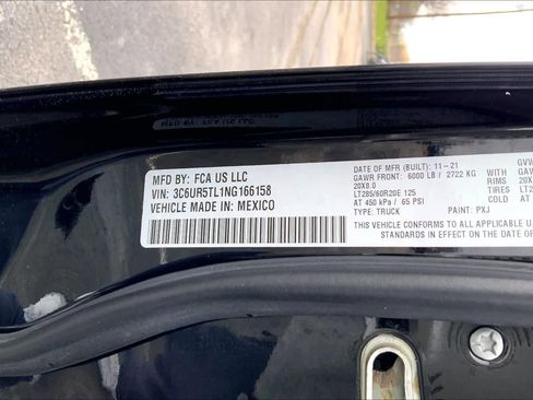 Used 2022 RAM 2500 Limited image 33