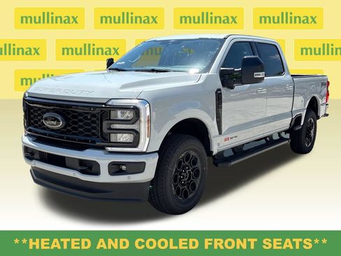 New 2026 Ford F250 Lariat w/ Black Appearance Package AWD/4WD image 15