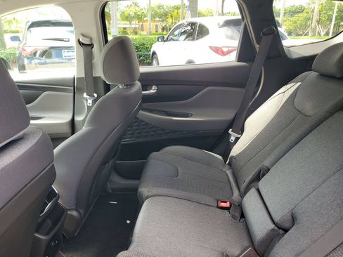 Used 2020 Hyundai Santa Fe SEL FWD image 11