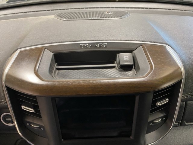 Used 2021 RAM 1500 Laramie AWD/4WD image 40