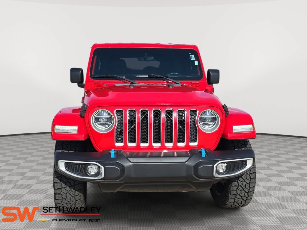 Used 2022 Jeep Wrangler Unlimited Sahara w/ Cold Weather Group AWD/4WD image 2