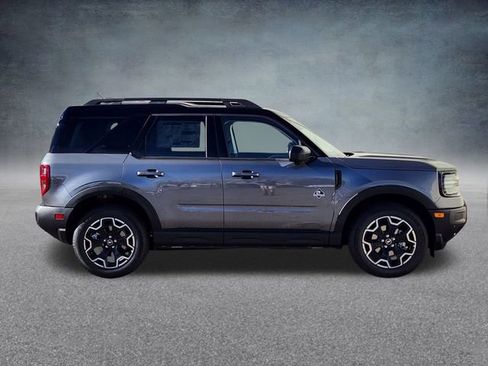 New 2025 Ford Bronco Sport Outer Banks w/ Outer Banks Tech Package+ image 8