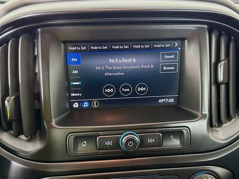 Used 2022 Chevrolet Colorado W/T image 16