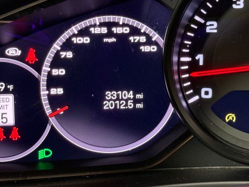 Certified 2023 Porsche Panamera Platinum Edition image 30