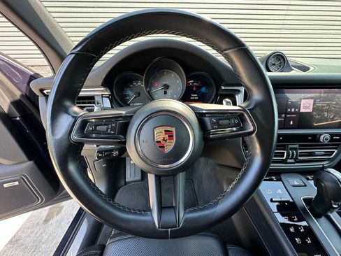 Used 2023 Porsche Macan S image 17