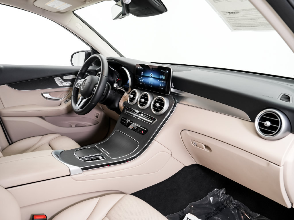 Used 2022 Mercedes-Benz GLC 300 4MATIC image 20