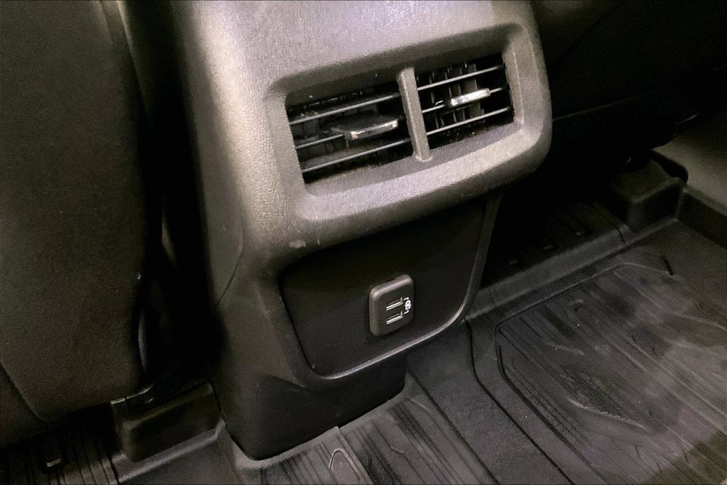 Certified 2024 GMC Terrain SLE FWD image 8