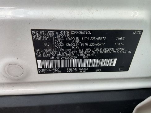 Used 2021 Toyota RAV4 LE image 36