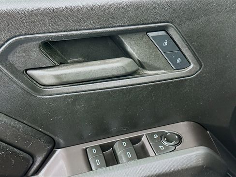 Used 2023 Chevrolet Colorado W/T image 19