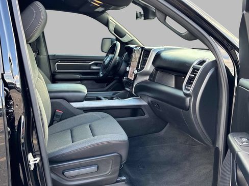 Used 2023 RAM 1500 Big Horn AWD/4WD image 9