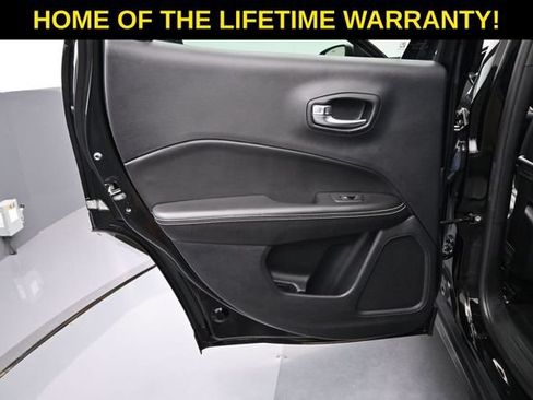 Used 2021 Jeep Compass Latitude AWD/4WD image 37