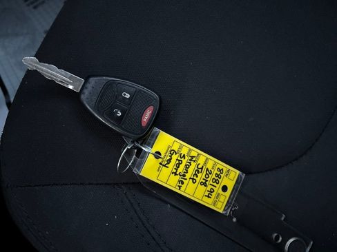 Used 2018 Jeep Wrangler Unlimited Sport S image 28