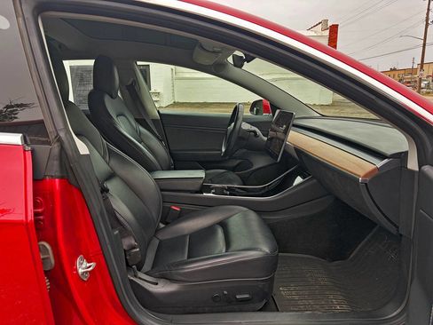 Used 2018 Tesla Model 3 Long Range image 20