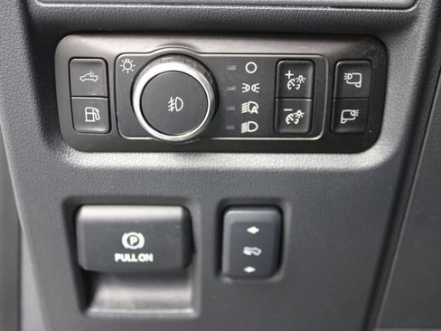 Used 2025 Ford F150 Platinum w/ FX4 Off-Road Package AWD/4WD image 68