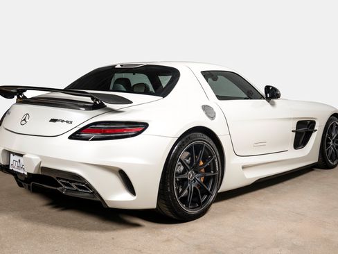 Used 2014 Mercedes-Benz SLS AMG Black Series image 7