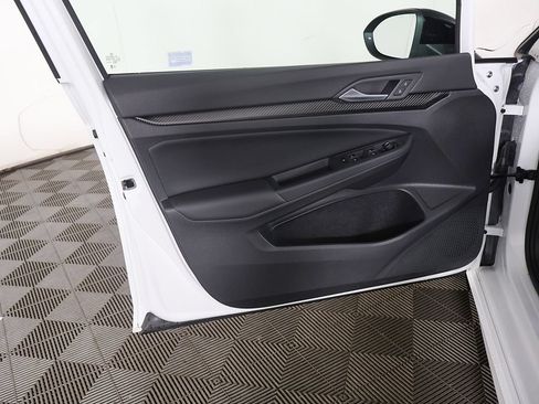 Used 2026 Volkswagen Golf R AWD/4WD image 24
