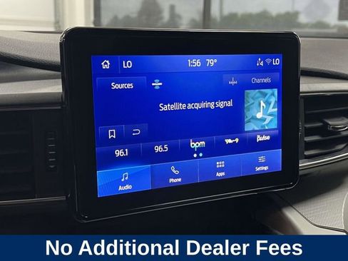 Used 2022 Ford Explorer XLT w/ Equipment Group 202A RWD image 33