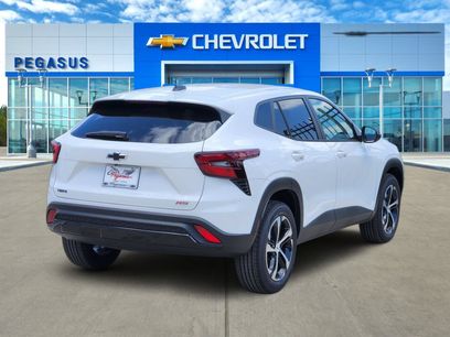 New 2026 Chevrolet Trax RS w/ Sunroof Package