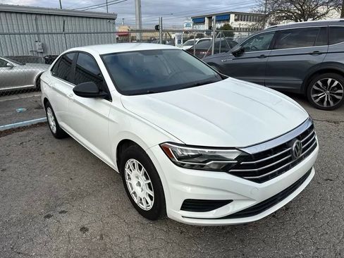 Used 2019 Volkswagen Jetta S w/ Driver Assistance Package FWD image 1