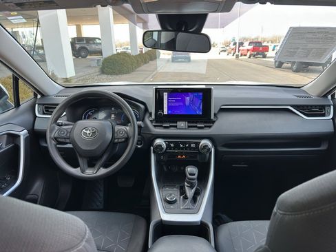 Used 2024 Toyota RAV4 XLE image 11