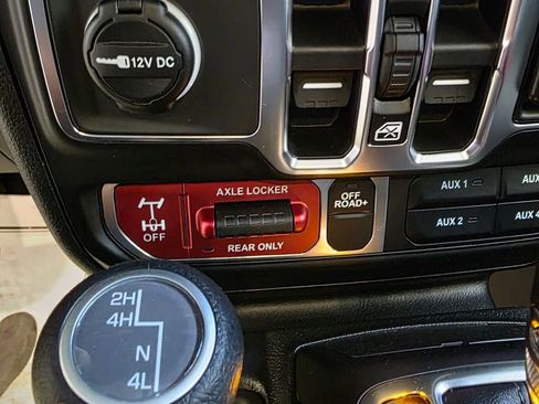 New 2026 Jeep Gladiator Sport AWD/4WD image 21