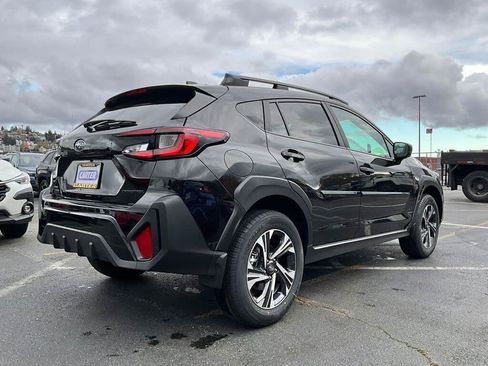 Used 2024 Subaru Crosstrek 2.0i Premium w/ Crosstrek Mirror Package AWD/4WD image 7