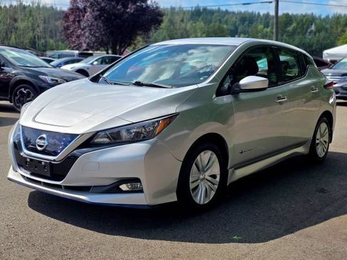 Used 2018 Nissan Leaf S w/ S Charge Package FWD image 3