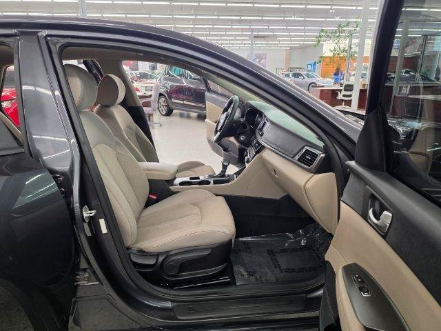 Used 2017 Kia Optima LX w/ Driver Convenience Package FWD image 34