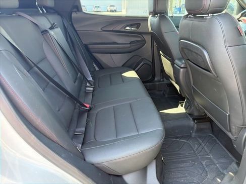 Used 2025 Chevrolet TrailBlazer RS AWD/4WD image 17
