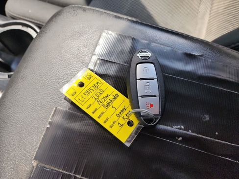 Used 2020 Nissan Pathfinder S image 43