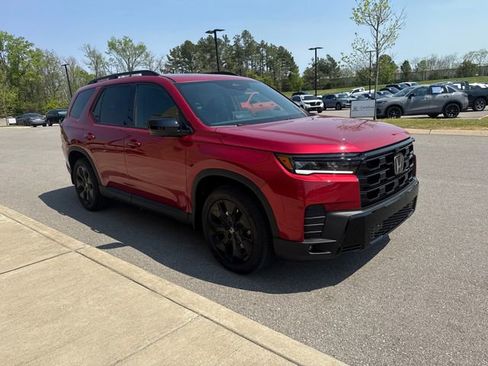 New 2026 Honda Pilot Black Edition image 6