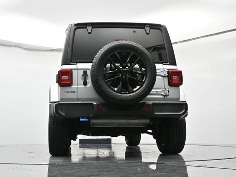 Used 2023 Jeep Wrangler Unlimited Sahara image 53