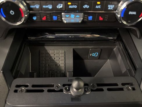Used 2026 Ford F250 Lariat w/ Tremor Off-Road Package AWD/4WD image 15