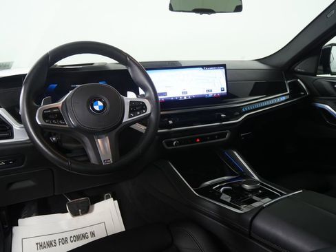 Used 2025 BMW X6 xDrive40i image 14