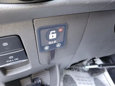 Used 2024 Ford Transit 350 XLT image 16