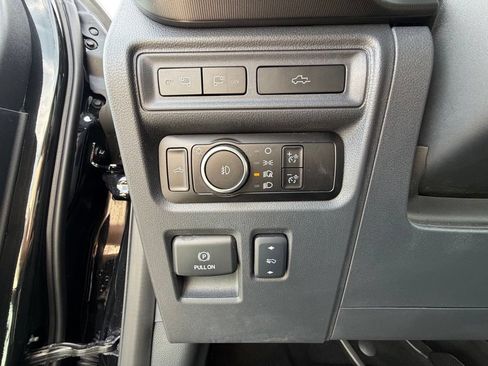 Used 2024 Ford F150 Lariat w/ Equipment Group 502A High AWD/4WD image 4