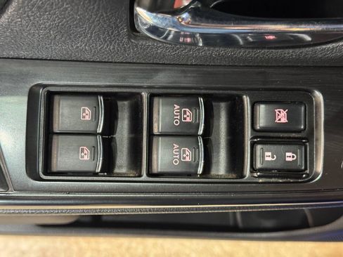 Used 2019 Subaru WRX AWD/4WD image 18