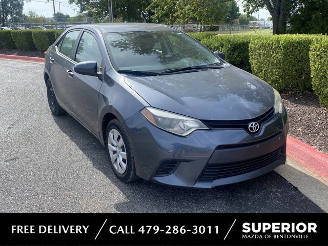Used 2014 Toyota Corolla LE FWD image 1