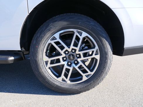 New 2025 Ford Expedition Max Active image 12