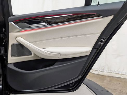 Used 2023 BMW 540i xDrive w/ M Sport Package image 20