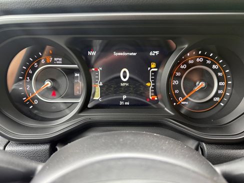 New 2025 Jeep Gladiator Sport image 22