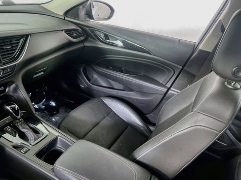 Used 2019 Buick Regal Essence w/ Driver Confidence Package I AWD/4WD image 25