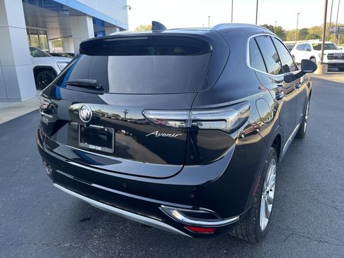 Used 2022 Buick Envision Avenir w/ Safety Package FWD image 7