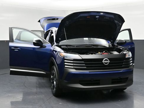 New 2026 Nissan Kicks SV AWD/4WD image 34